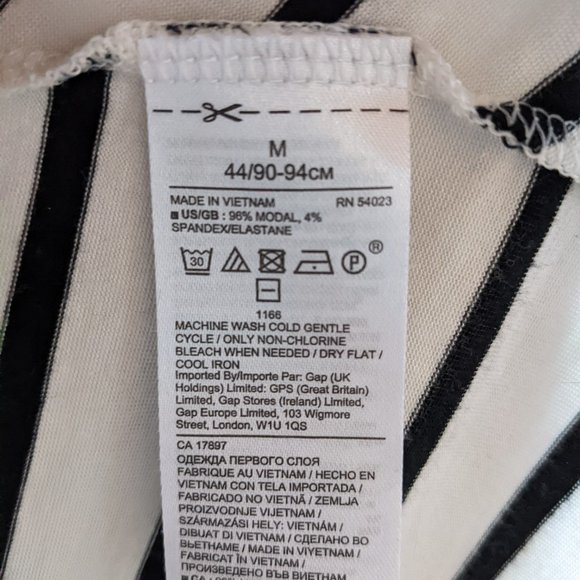 Banana Republic sleeveless top - Picture 5 of 5